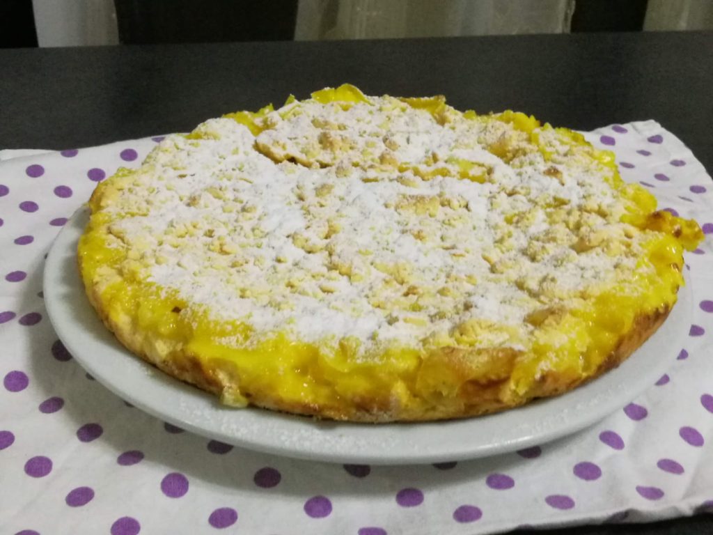 Torta Sbriciolata senza glutine con crema pasticcera