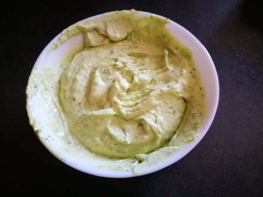 Crema di avocado basilico e menta