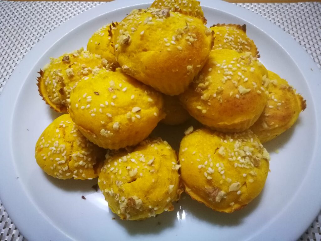 Muffin senza glutine con noci e zucca