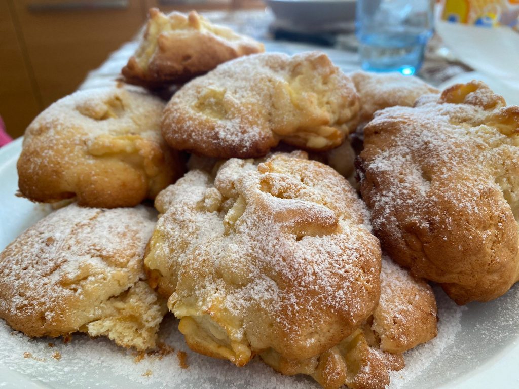 Biscotti morbidi alle mele senza glutine