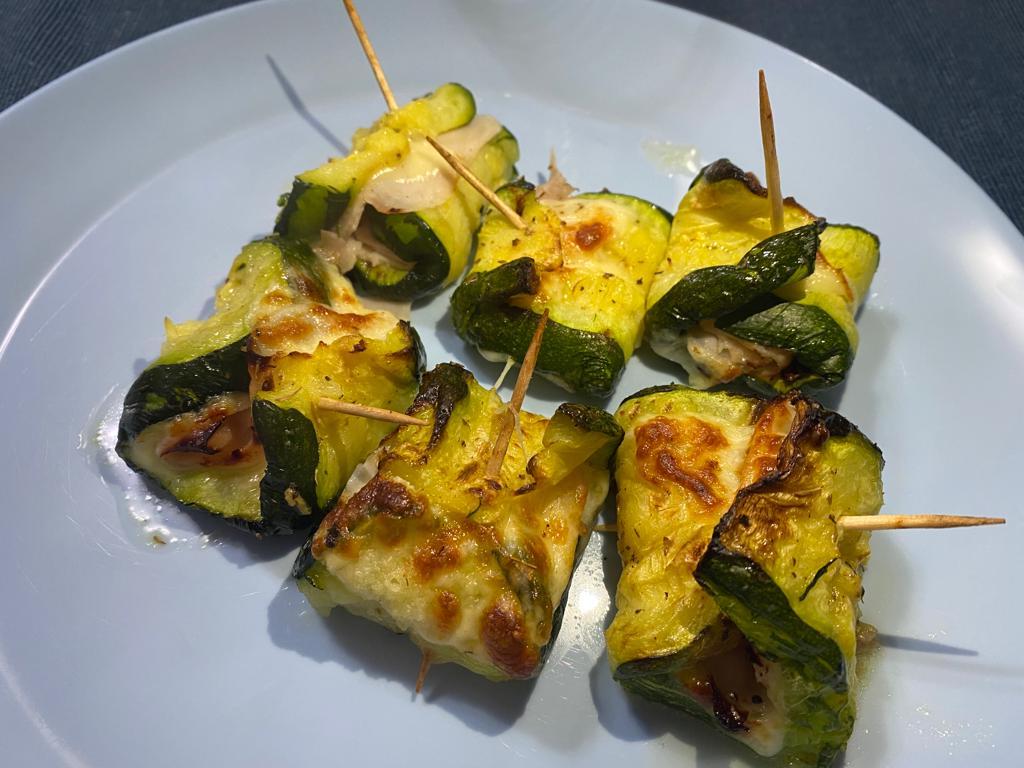 Involtini di zucchine in friggitrice ad aria